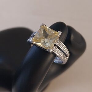 Elegant 18 KGF  and Yellow Gemstone Ring